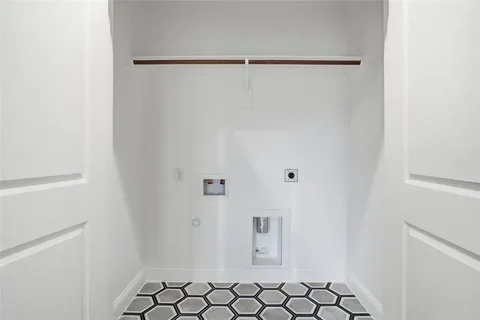 $344,900 | 209 Legacy Boulevard, Weatherford, TX 76085