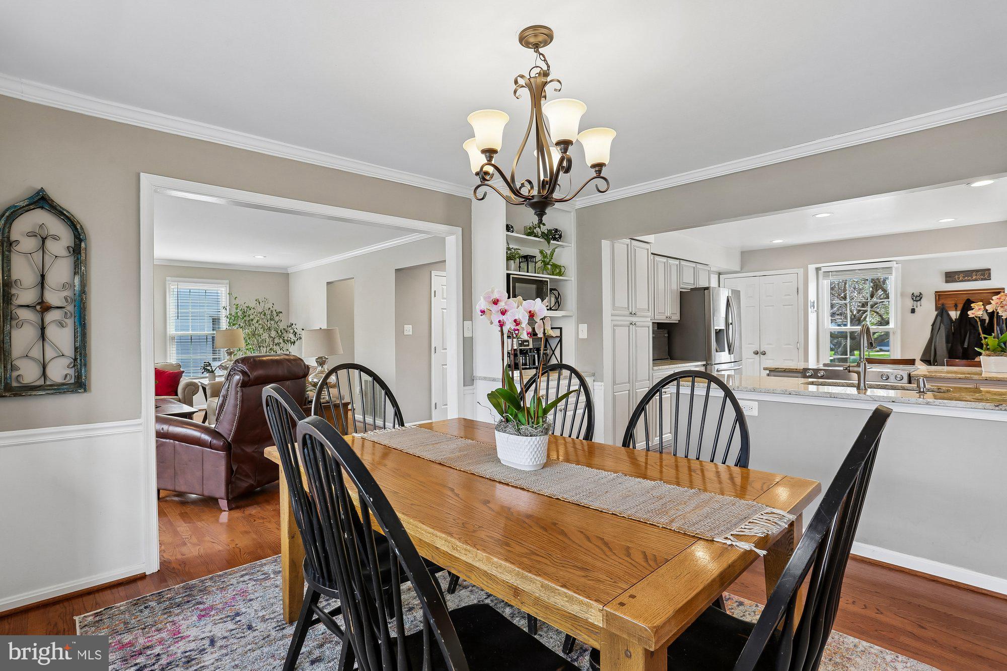 9 Midsummer Court Gaithersburg, MD 20878 - Photo 11 of 69 Dining room with natural light