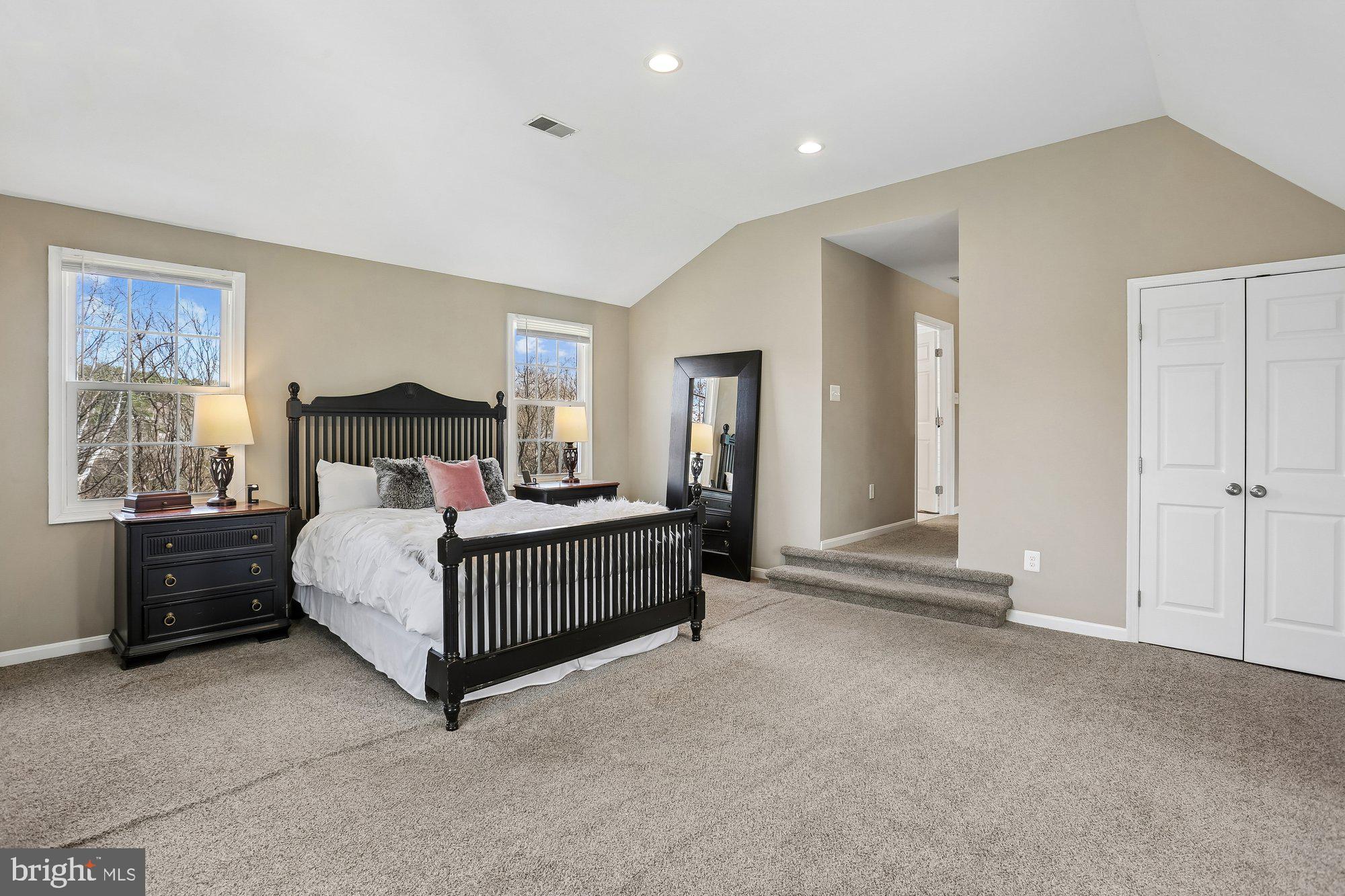 9 Midsummer Court Gaithersburg, MD 20878 - Photo 33 of 69 Spacious primary suite