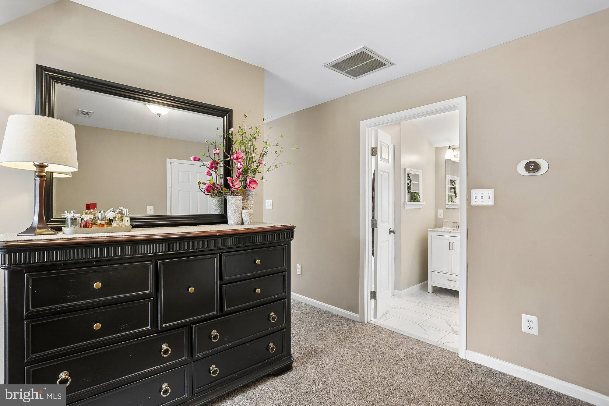 9 Midsummer Court Gaithersburg, MD 20878 - Photo 36 of 69 Primary suite dressing area & en-suite bath