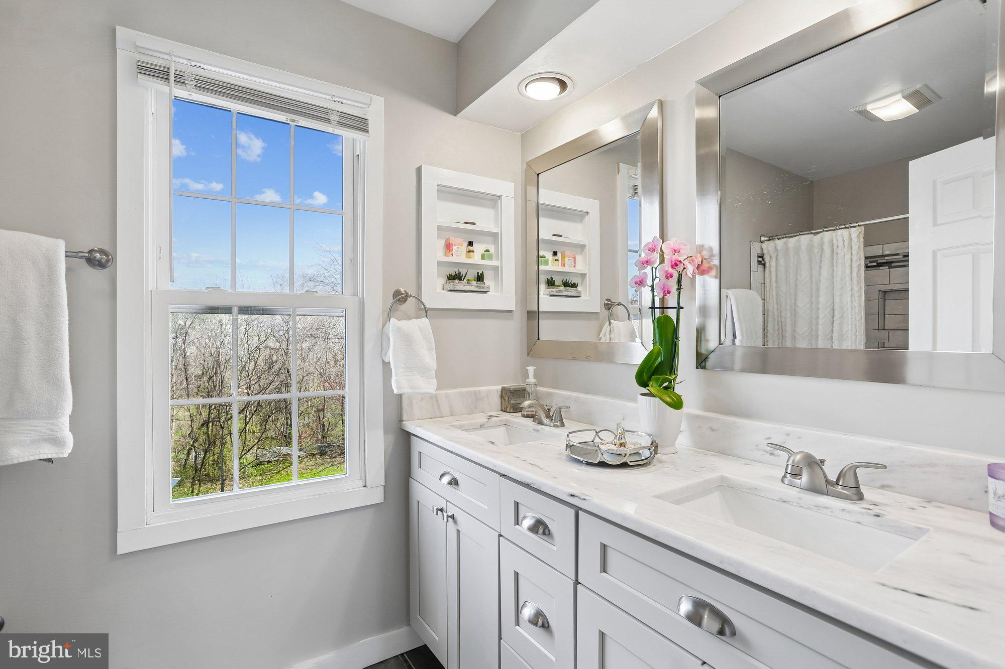 9 Midsummer Court Gaithersburg, MD 20878 - Photo 46 of 69 Full bath with vanity storage