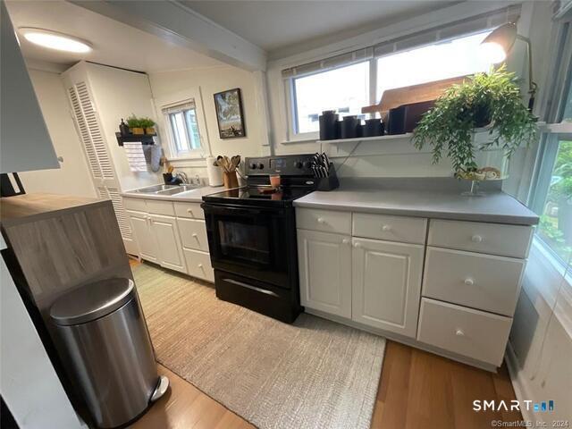44 Roseville Road Westport, CT 06880 - Photo 6 of 19 Galley Kitchen