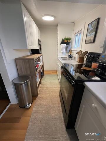 44 Roseville Road Westport, CT 06880 - Photo 7 of 19 Galley Kitchen