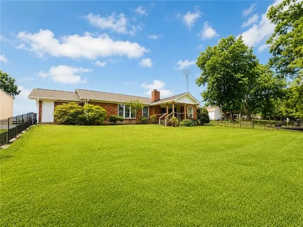 $789,000 | 1718 Highway 606, St. Joseph, LA 71366