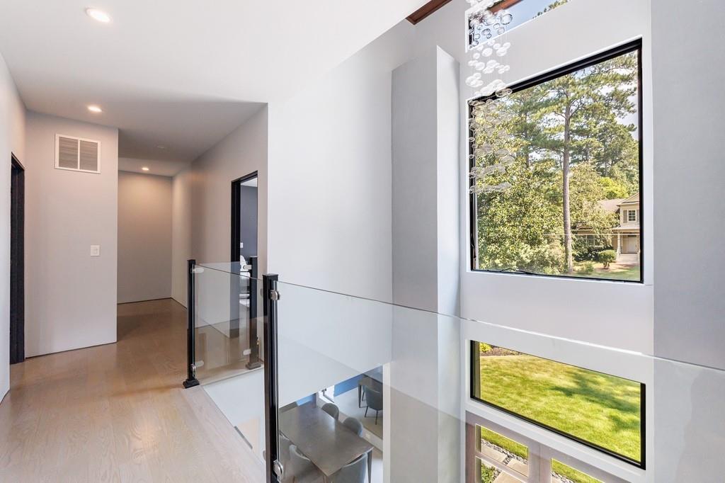 4036 Statewood Road Northeast Atlanta, GA 30342 - Photo 37 of 84