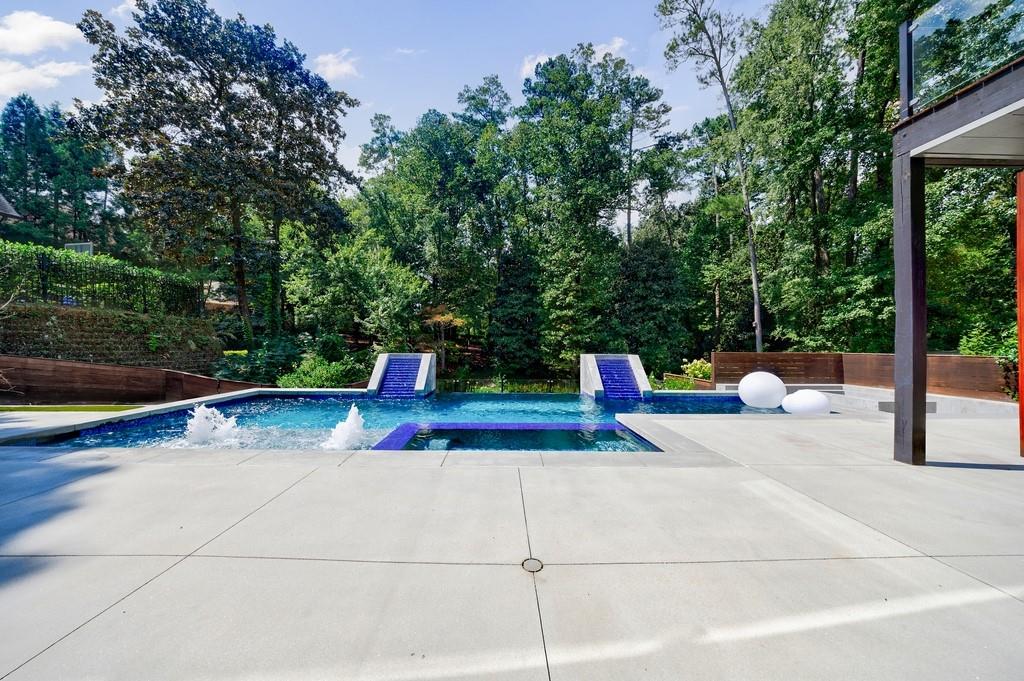 4036 Statewood Road Northeast Atlanta, GA 30342 - Photo 66 of 84