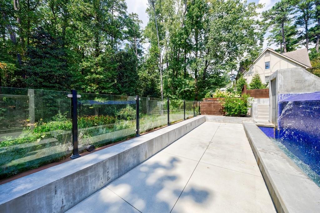 4036 Statewood Road Northeast Atlanta, GA 30342 - Photo 74 of 84