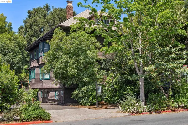 $598,000 | 2638 Warring Street, Unit A, Berkeley, CA 94704