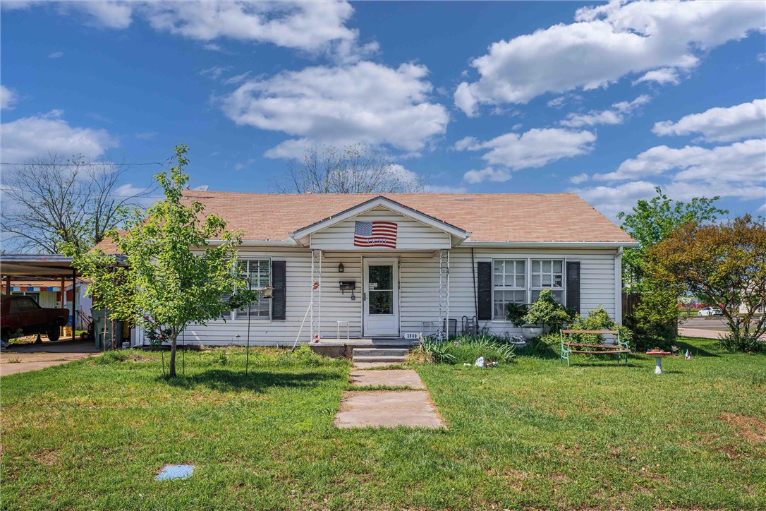3840 Parrish Street Waco, TX 76705 - Photo 2 of 17 a front view of house with yard and green space