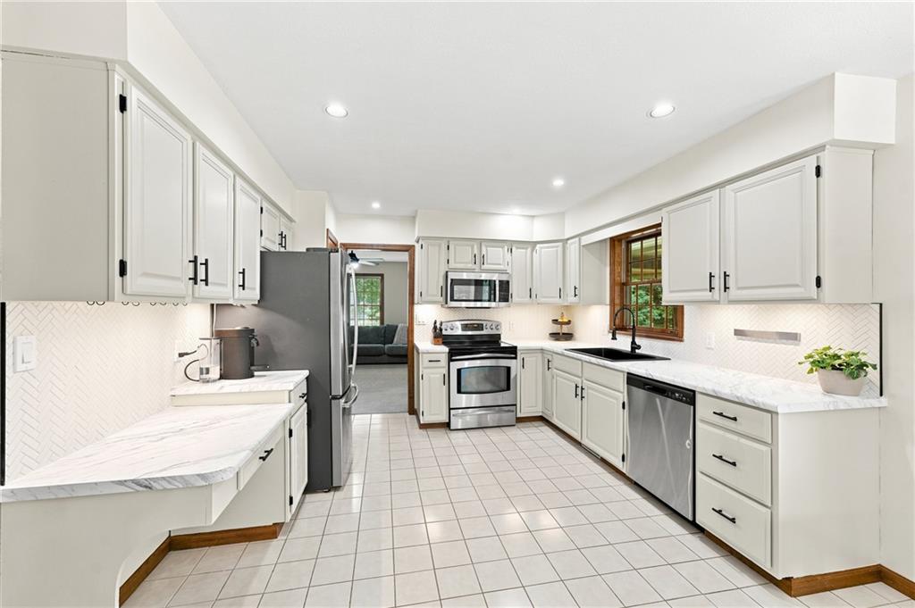 143 West Cruikshank Road Butler, PA 16002 - Photo 16 of 45 Gallery Image 16