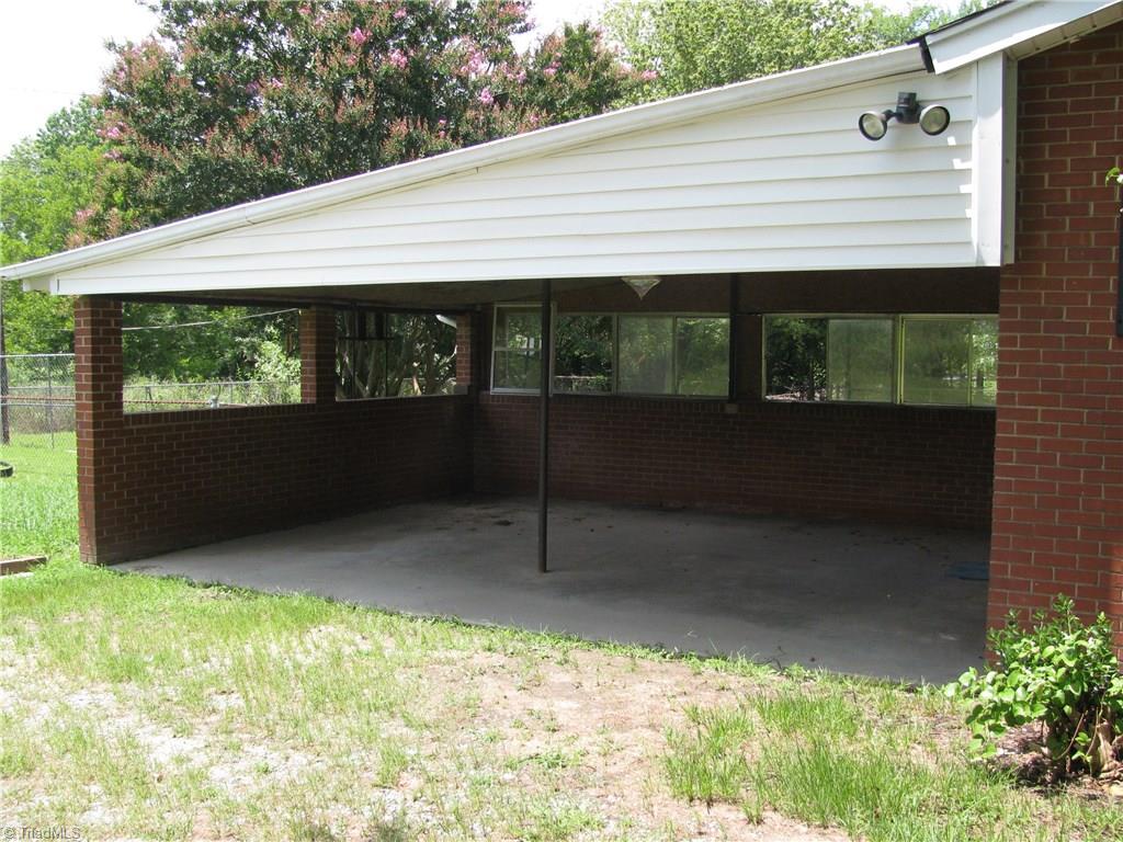 4642 Burch Bridge Road Burlington, NC 27217 - Photo 2 of 13 2-C Carport