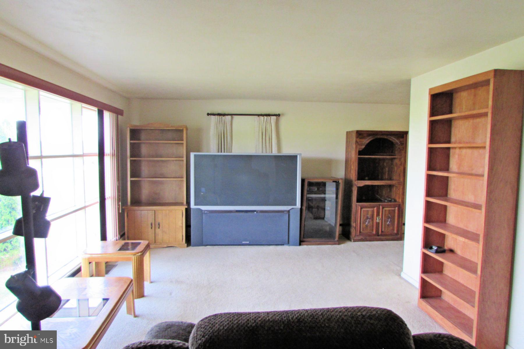 204 Heffelfinger Road Lebanon, PA 17046 - Photo 3 of 29 Living Room View 2