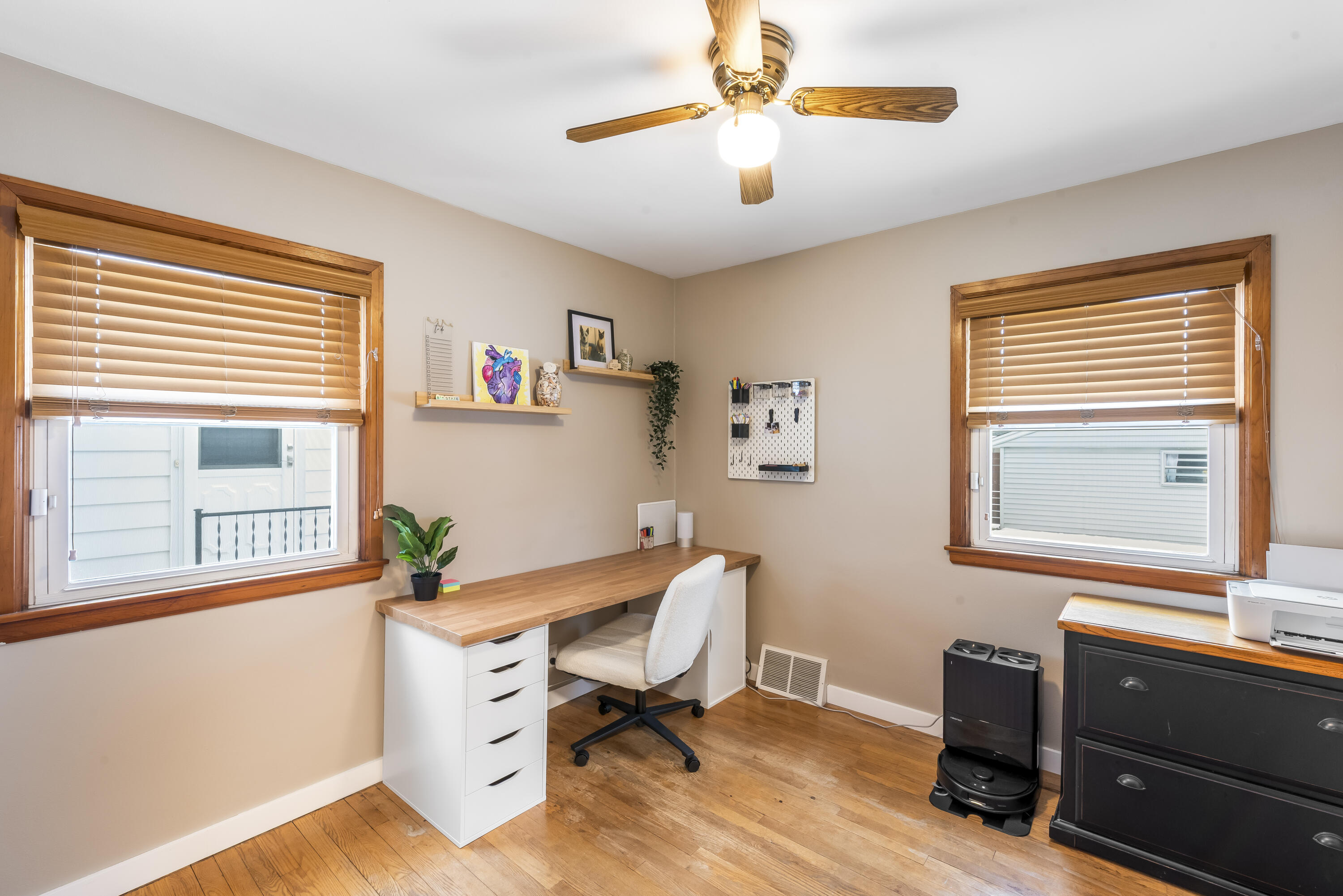 3238 North 86th Street Milwaukee, WI 53222 - Photo 7 of 13 Bedroom 2