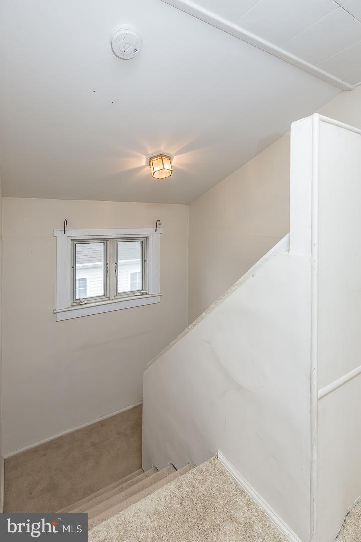 144 Sycamore Road Havertown, PA 19083 - Photo 28 of 37
