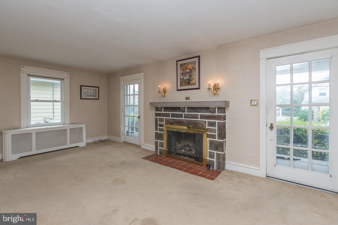 144 Sycamore Road Havertown, PA 19083 - Photo 6 of 37