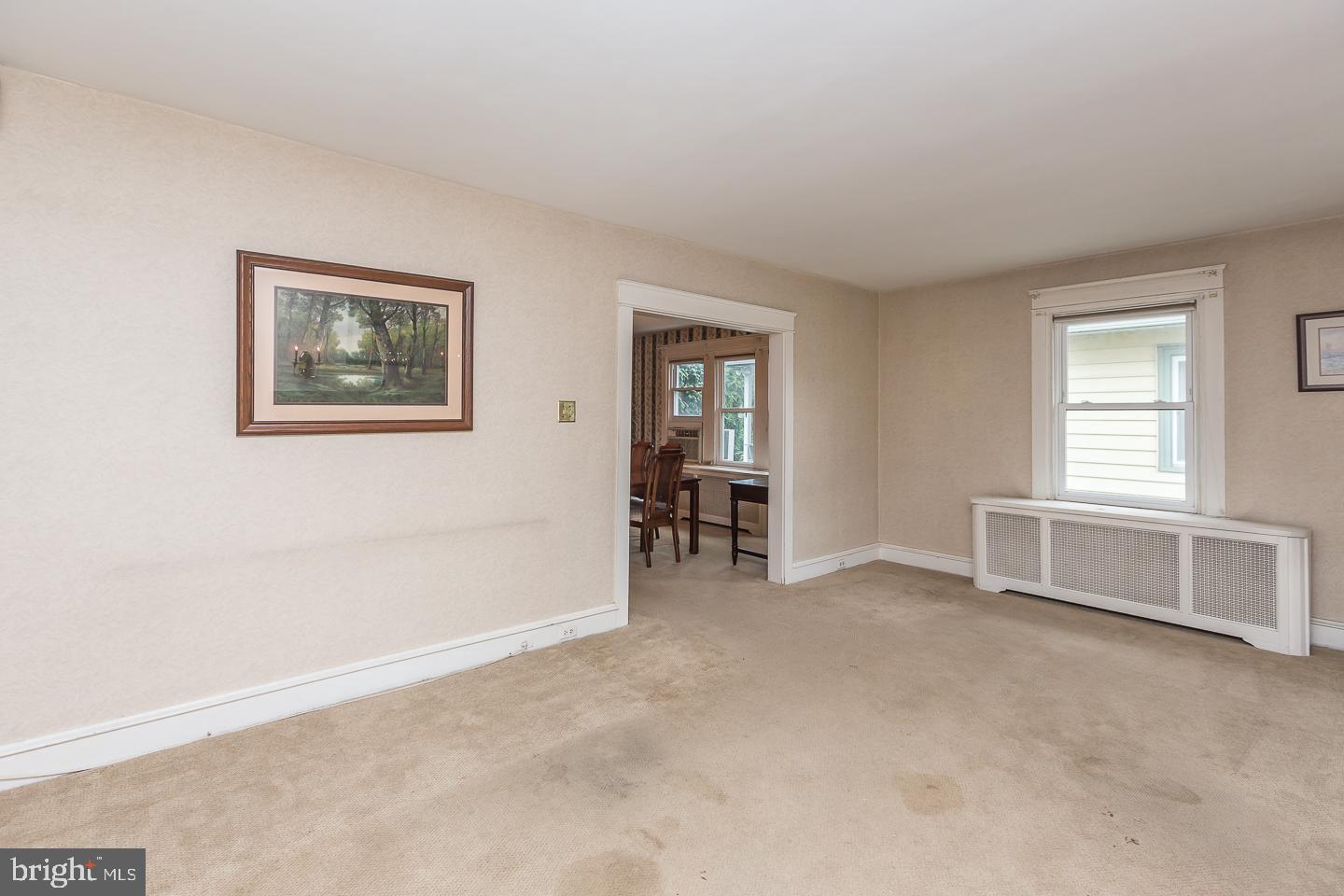 144 Sycamore Road Havertown, PA 19083 - Photo 8 of 37
