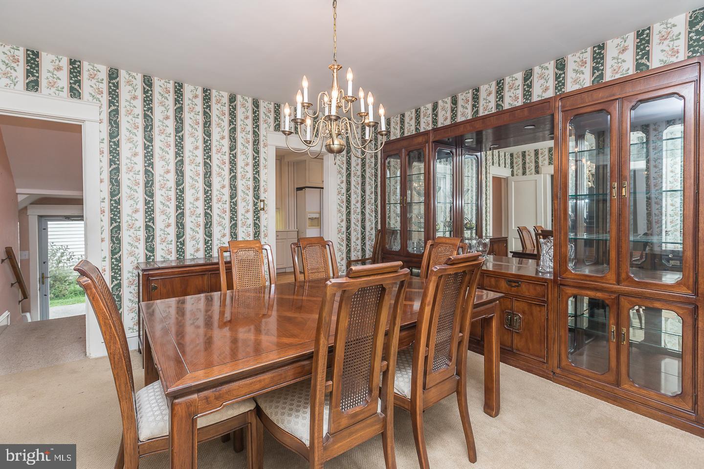 144 Sycamore Road Havertown, PA 19083 - Photo 10 of 37