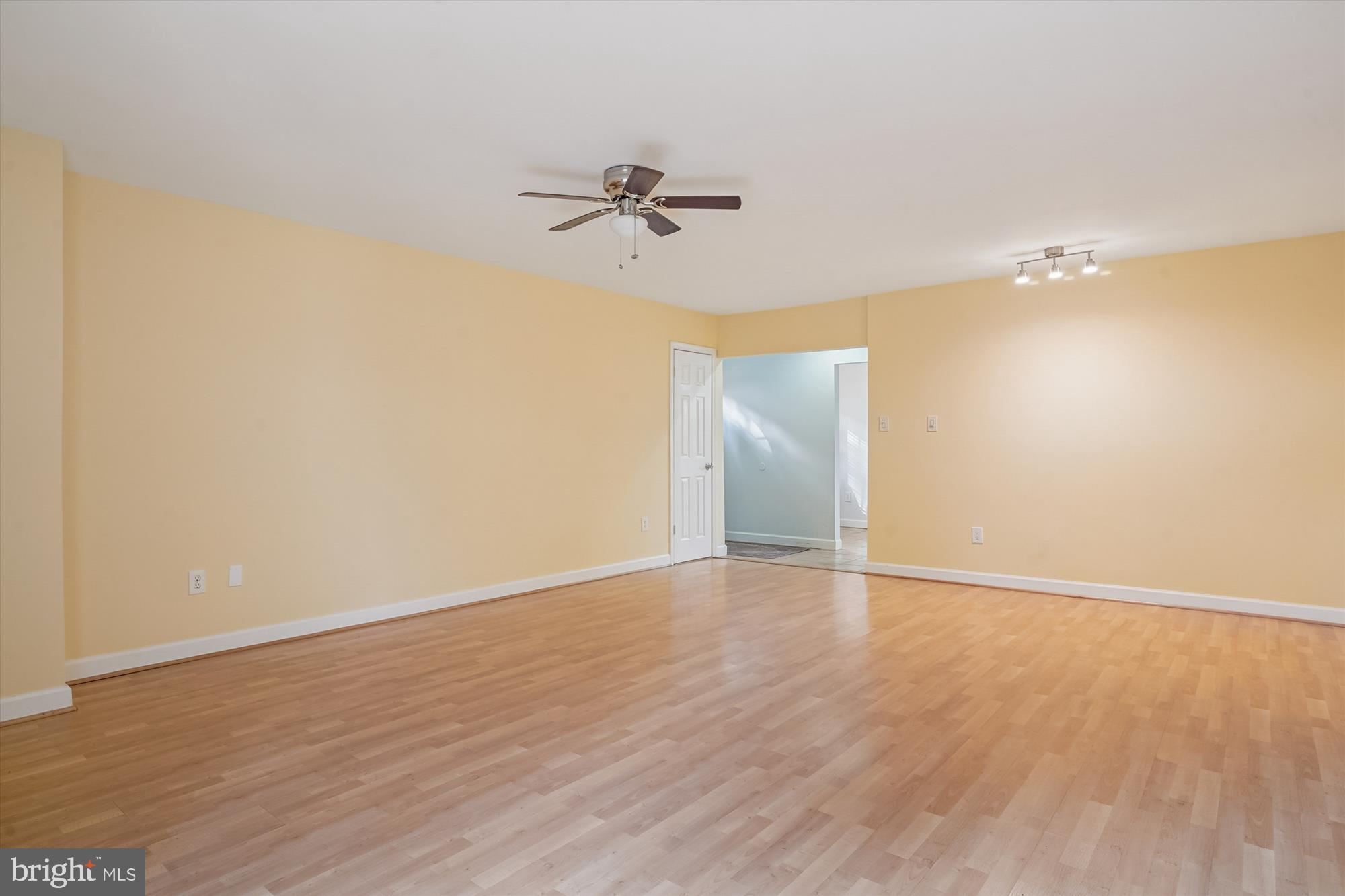 1677 Hart Court Crofton, MD 21114 - Photo 13 of 35 Living Room