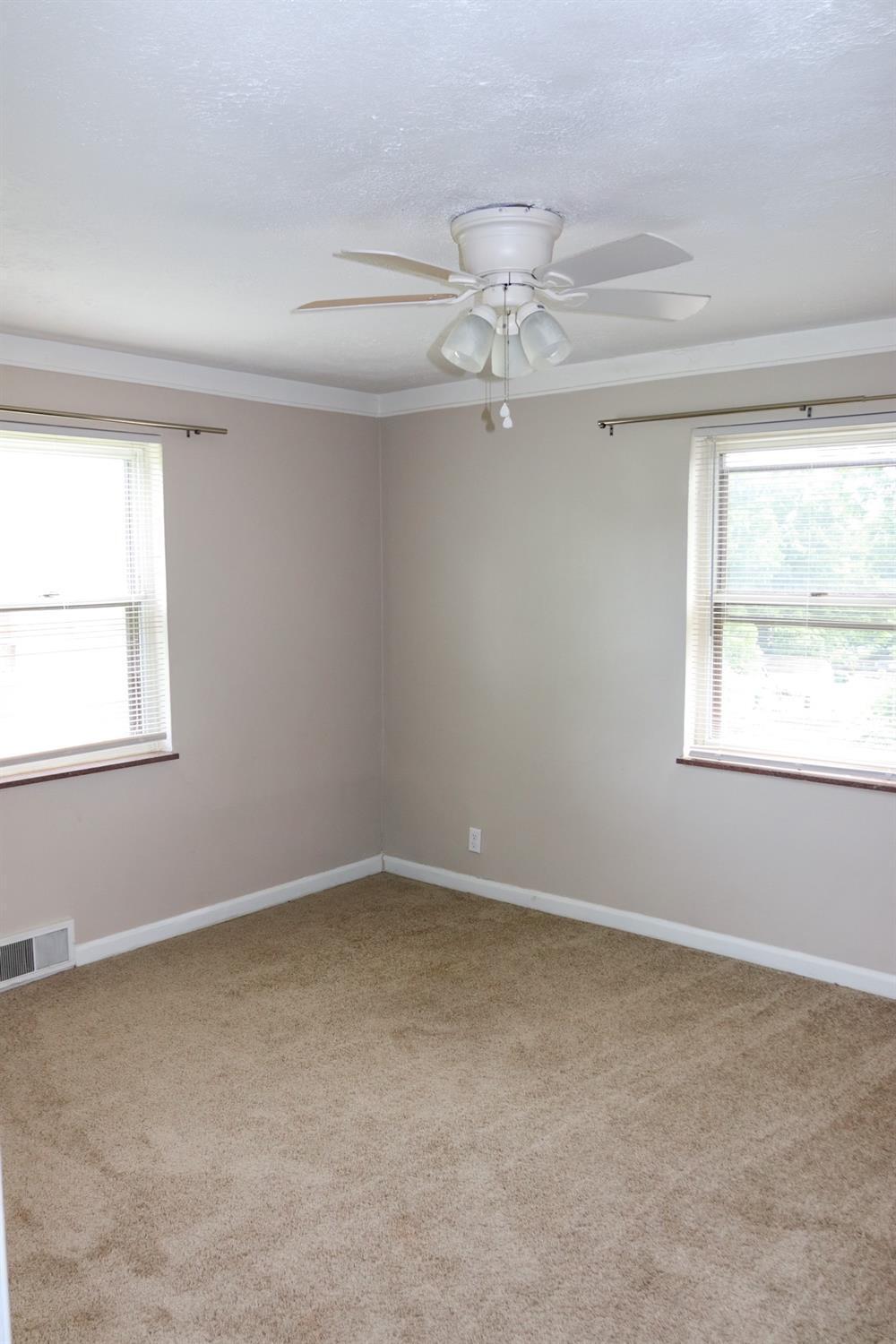 511 West North Bend Road Cincinnati, OH 45224 - Photo 20 of 28