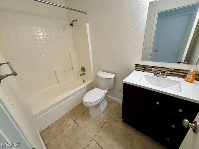 $1,695 | 549 Alecandro Daniel Avenue, North Las Vegas, NV 89031