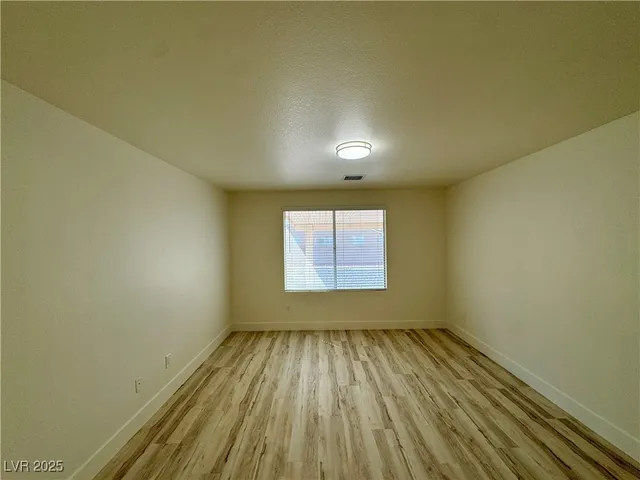 $1,695 | 549 Alecandro Daniel Avenue, North Las Vegas, NV 89031
