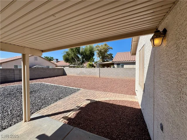 $1,695 | 549 Alecandro Daniel Avenue, North Las Vegas, NV 89031