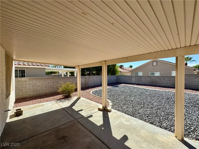 $1,695 | 549 Alecandro Daniel Avenue, North Las Vegas, NV 89031