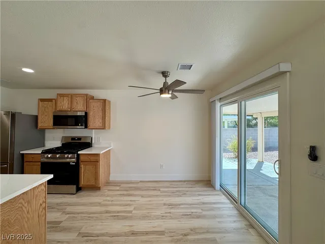 $1,695 | 549 Alecandro Daniel Avenue, North Las Vegas, NV 89031