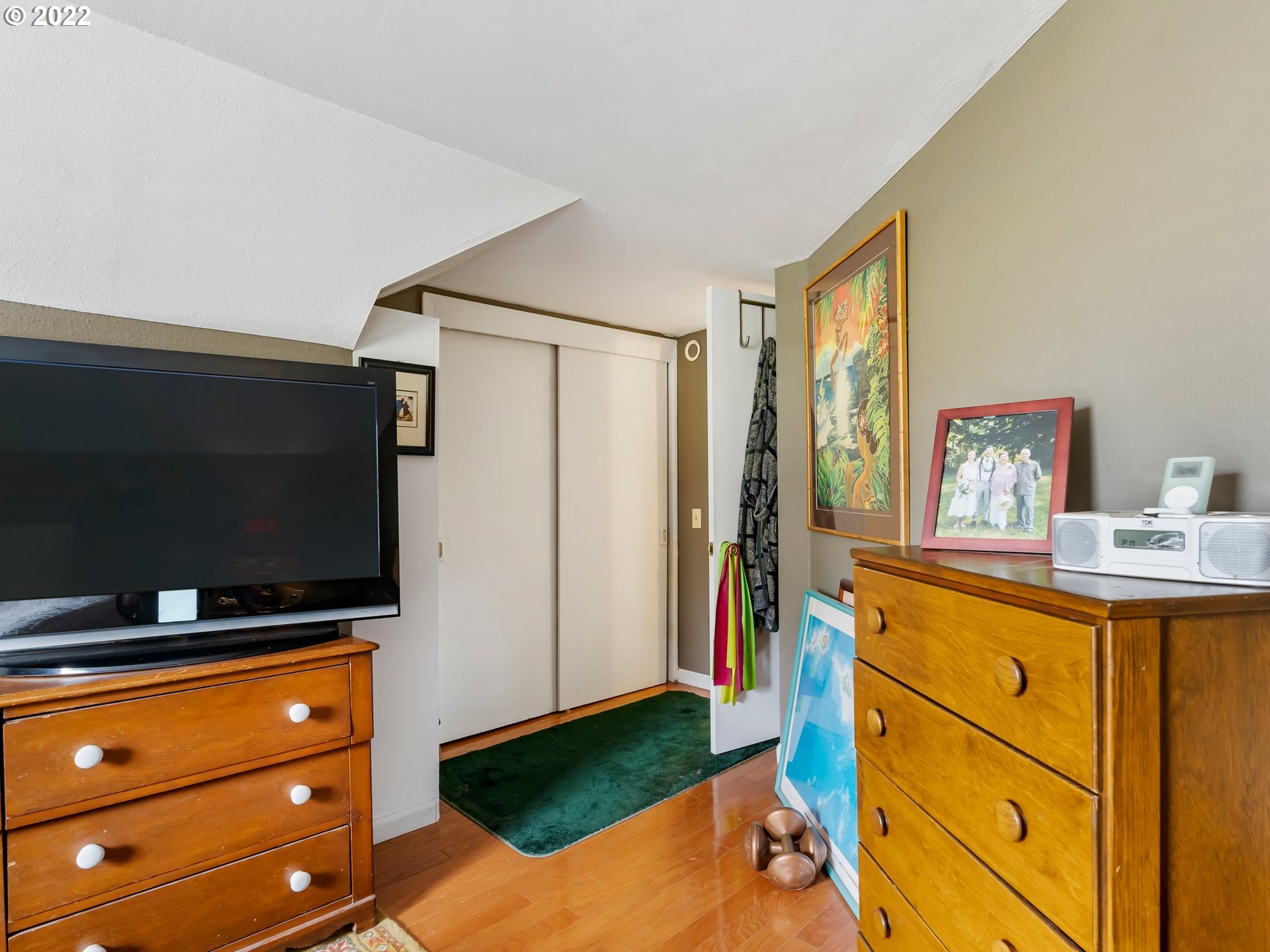 5650 Southwest Childs Road Lake Oswego, OR 97035 - Photo 20 of 32 Gallery Image 20