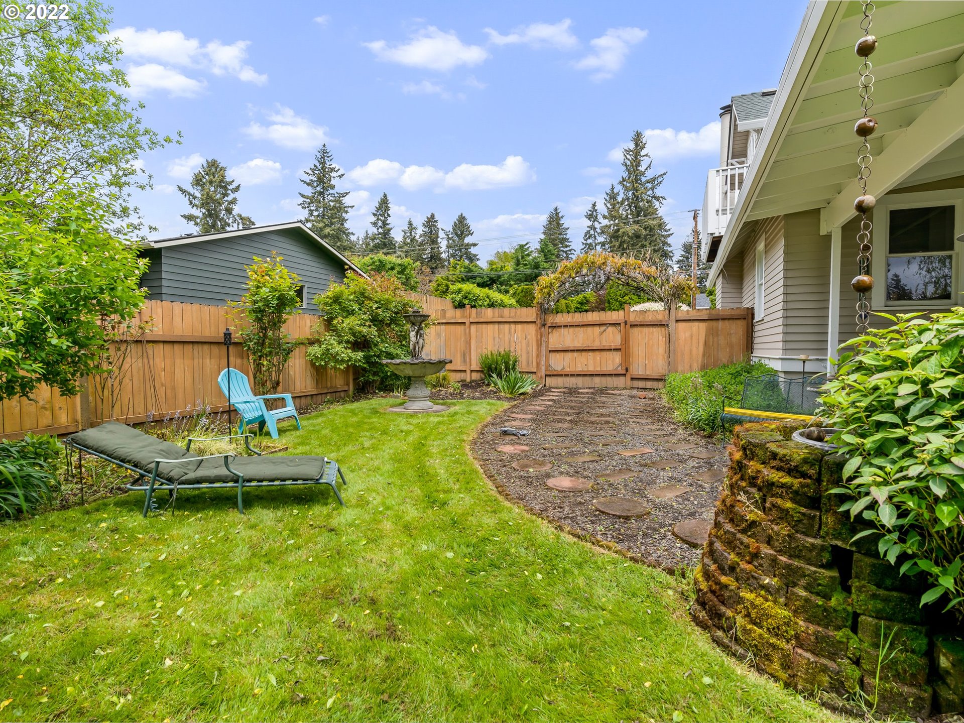 5650 Southwest Childs Road Lake Oswego, OR 97035 - Photo 26 of 32 Gallery Image 26