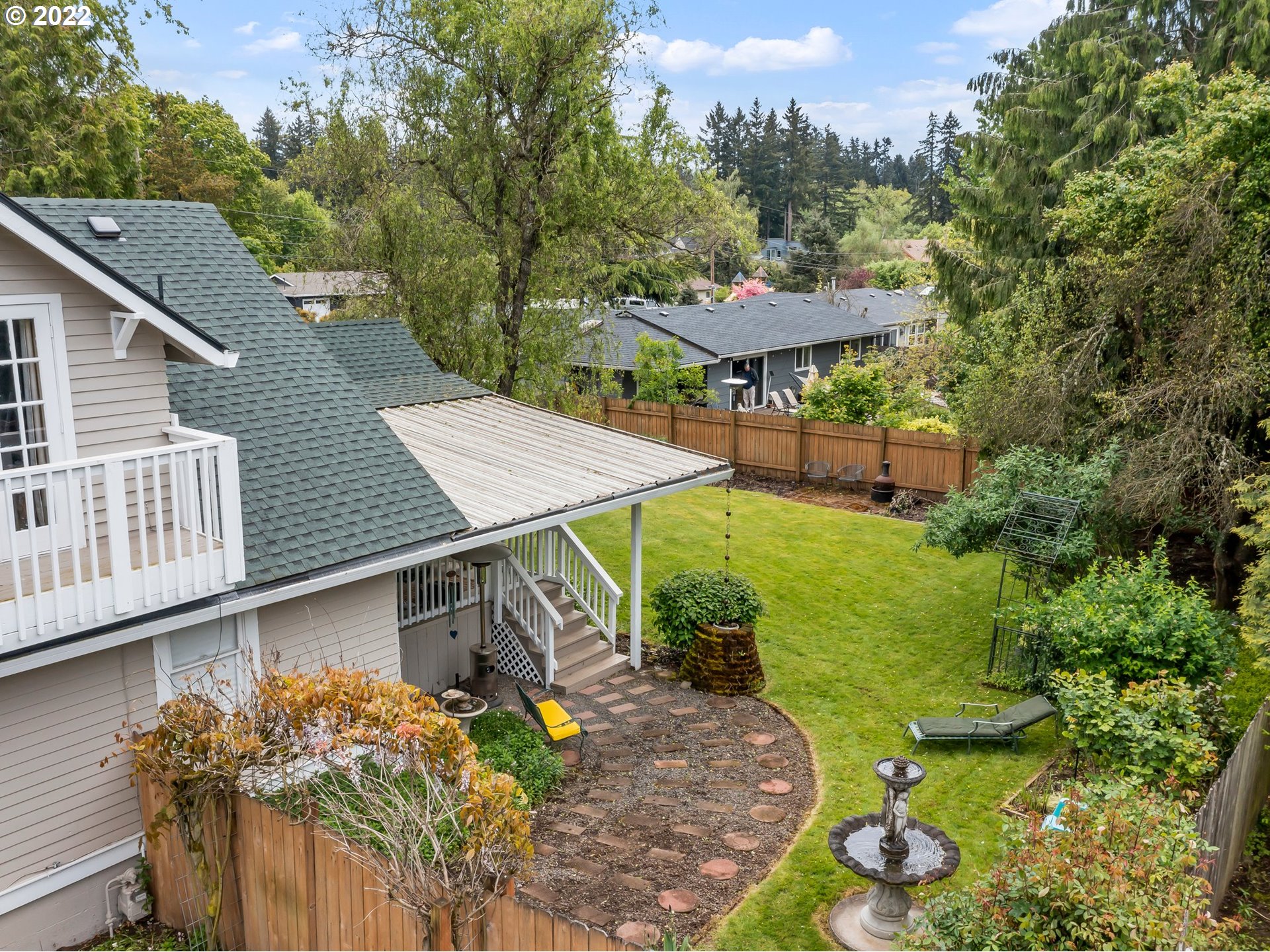 5650 Southwest Childs Road Lake Oswego, OR 97035 - Photo 27 of 32 Gallery Image 27