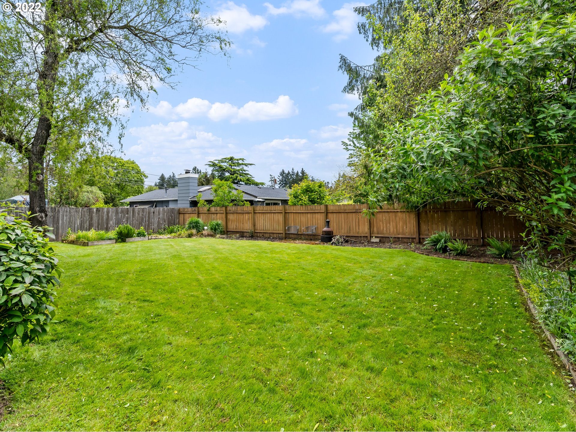 5650 Southwest Childs Road Lake Oswego, OR 97035 - Photo 29 of 32 Gallery Image 29