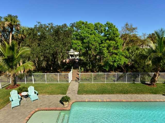 371 Southwest Lost River Road Stuart, FL 34997 - Photo 10 of 21 Gallery Image 10