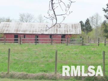 14278 Etherton Road Pittsburg, IL 62974 - Photo 3 of 16 Gallery Image 3