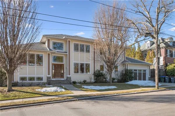 $2,000,000 | 156 Blackstone Boulevard, Providence, RI 02906