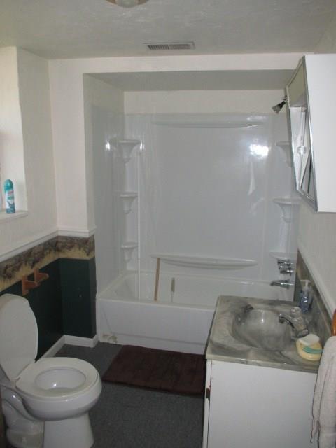 232 High Street Irwin, PA 15642 - Photo 13 of 20 Gallery Image 13