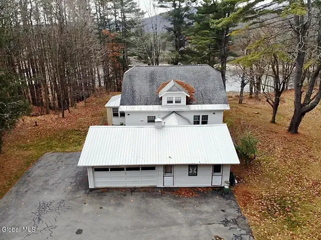 $885,000 | 635 Old State Road, Northville, NY 12134