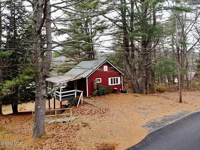 $885,000 | 635 Old State Road, Northville, NY 12134