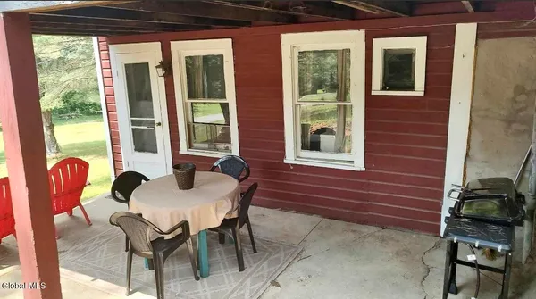 $885,000 | 635 Old State Road, Northville, NY 12134