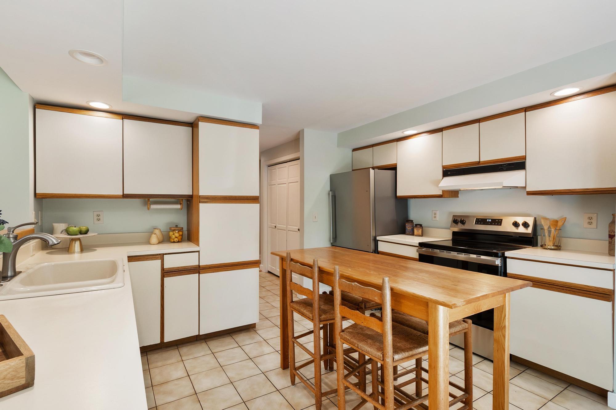 11 Rebecca Road Ogunquit, ME 03907 - Photo 11 of 38