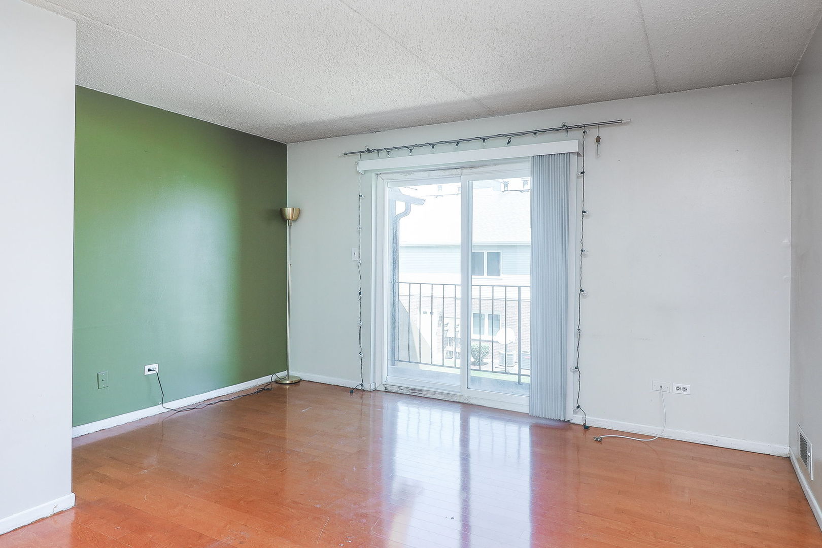 1234 Chalet Road, Unit 204 Naperville, IL 60563 - Photo 2 of 12 Gallery Image 2