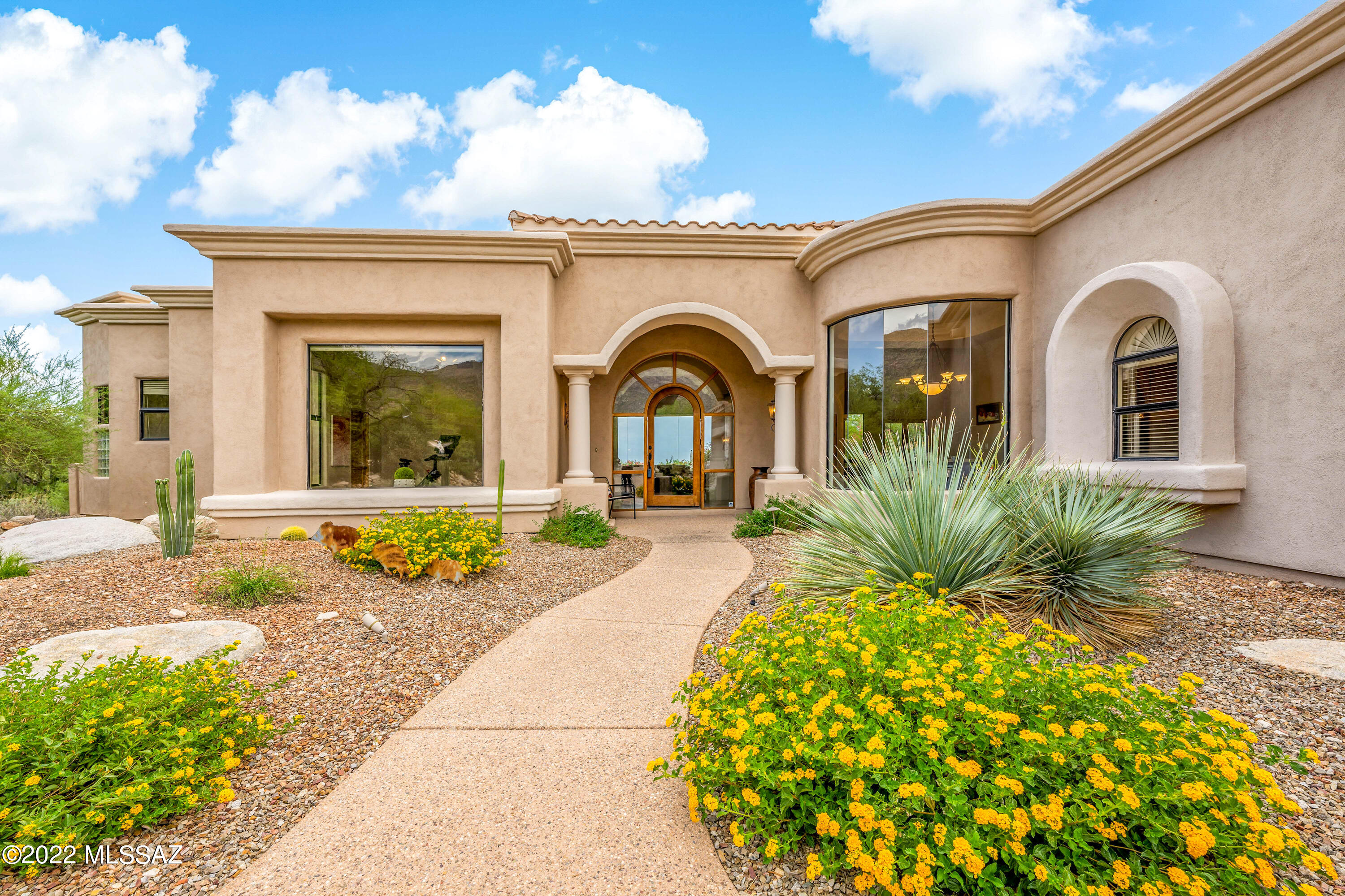 2404 Long Shadow Place Tucson, AZ 85718 - Photo 4 of 50