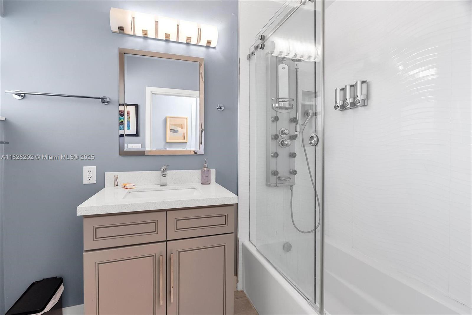 3210 Dover Road Pompano Beach, FL 33062 - Photo 14 of 28