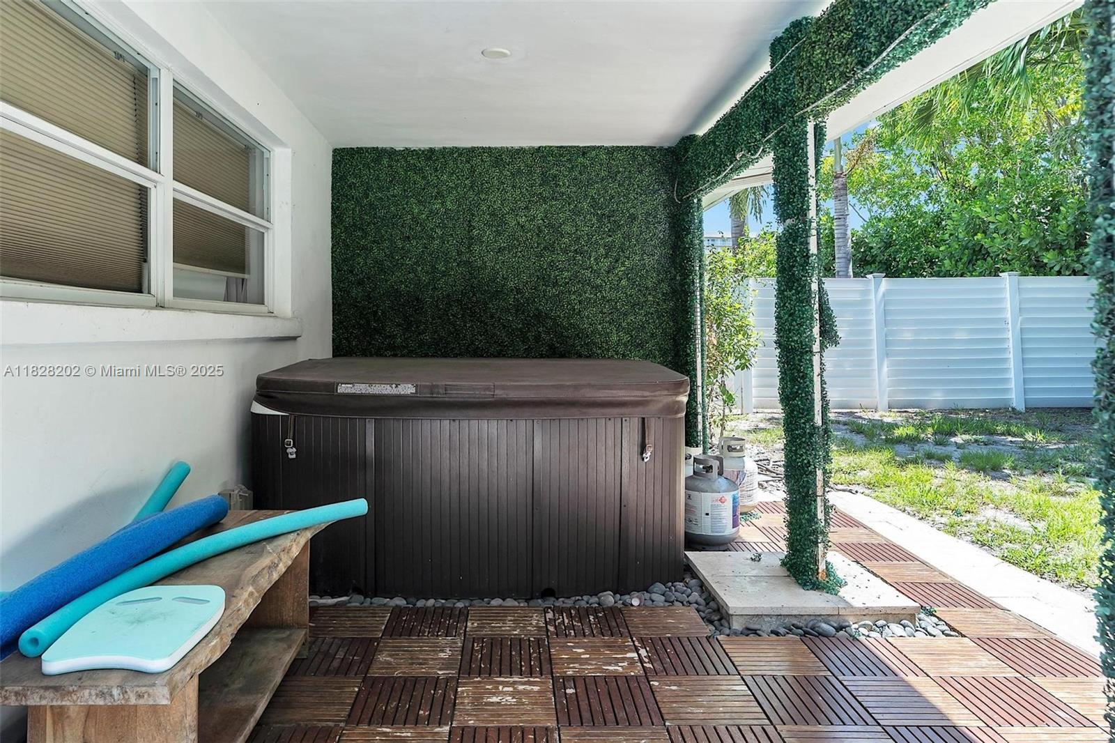 3210 Dover Road Pompano Beach, FL 33062 - Photo 22 of 28