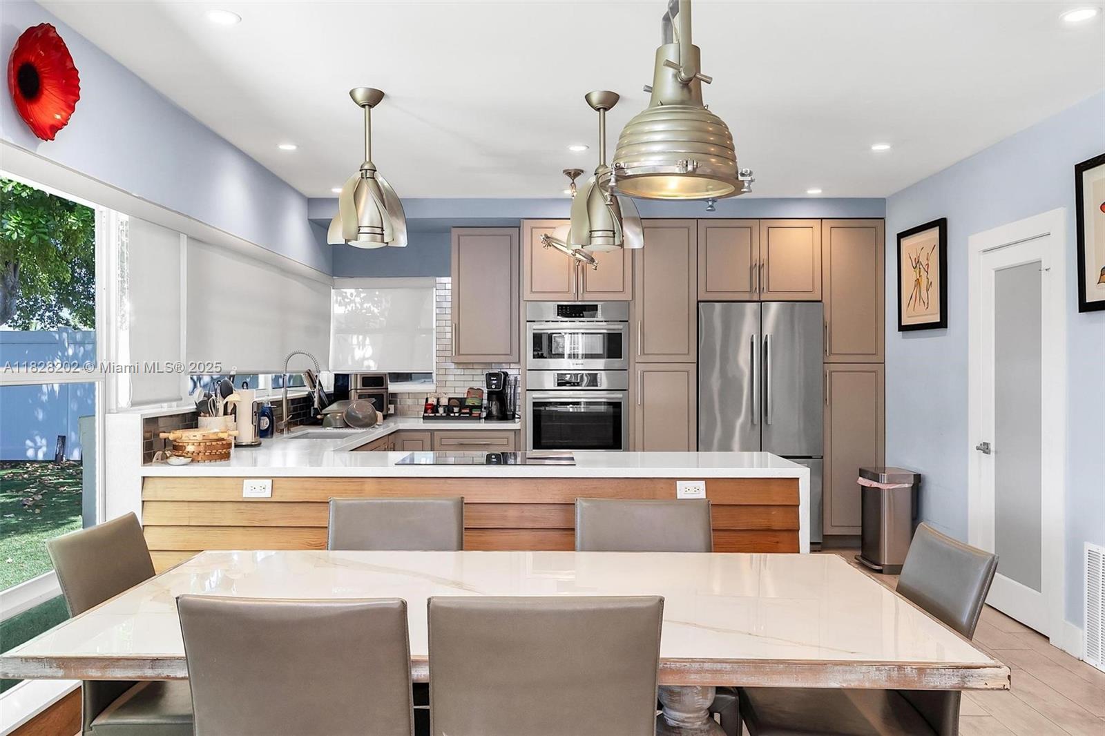 3210 Dover Road Pompano Beach, FL 33062 - Photo 7 of 28