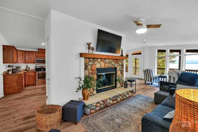 $555,000 | 1201 West Mountain Road, Cascade, ID 83611