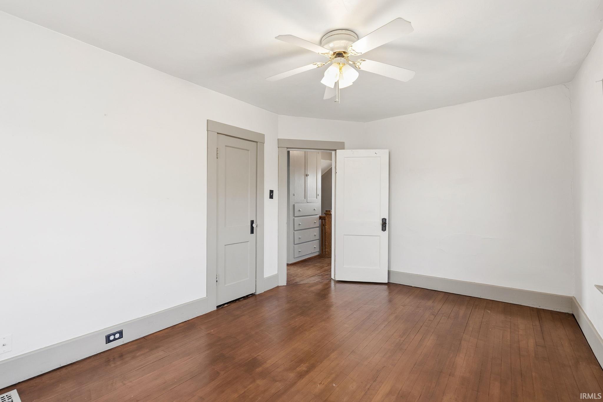 403 Englewood Court Fort Wayne, IN 46807 - Photo 19 of 32