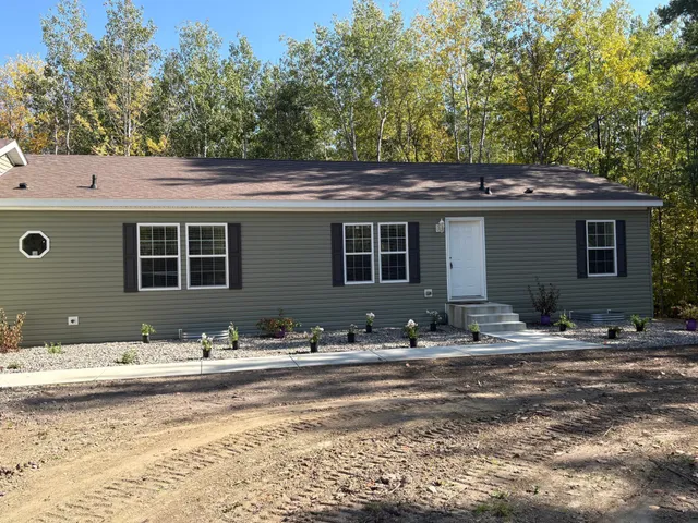 $299,900 | 8400 Cedar Crst Loop, Walker, MN 56484