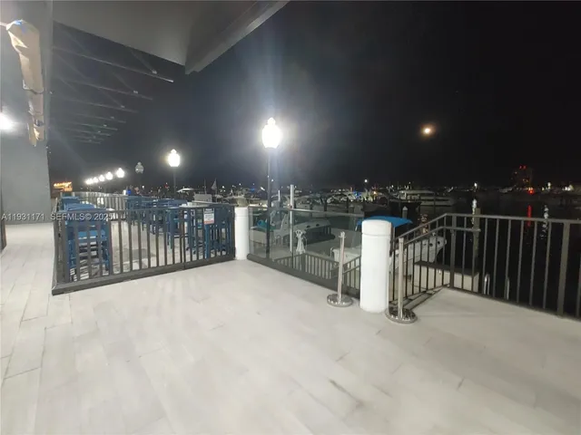 $335,000 | 555 Northeast 15th Street, Unit 21F, Miami, FL 33132