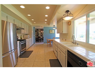 1440 Timberlane Drive Riverside, CA 92506 - Photo 11 of 31